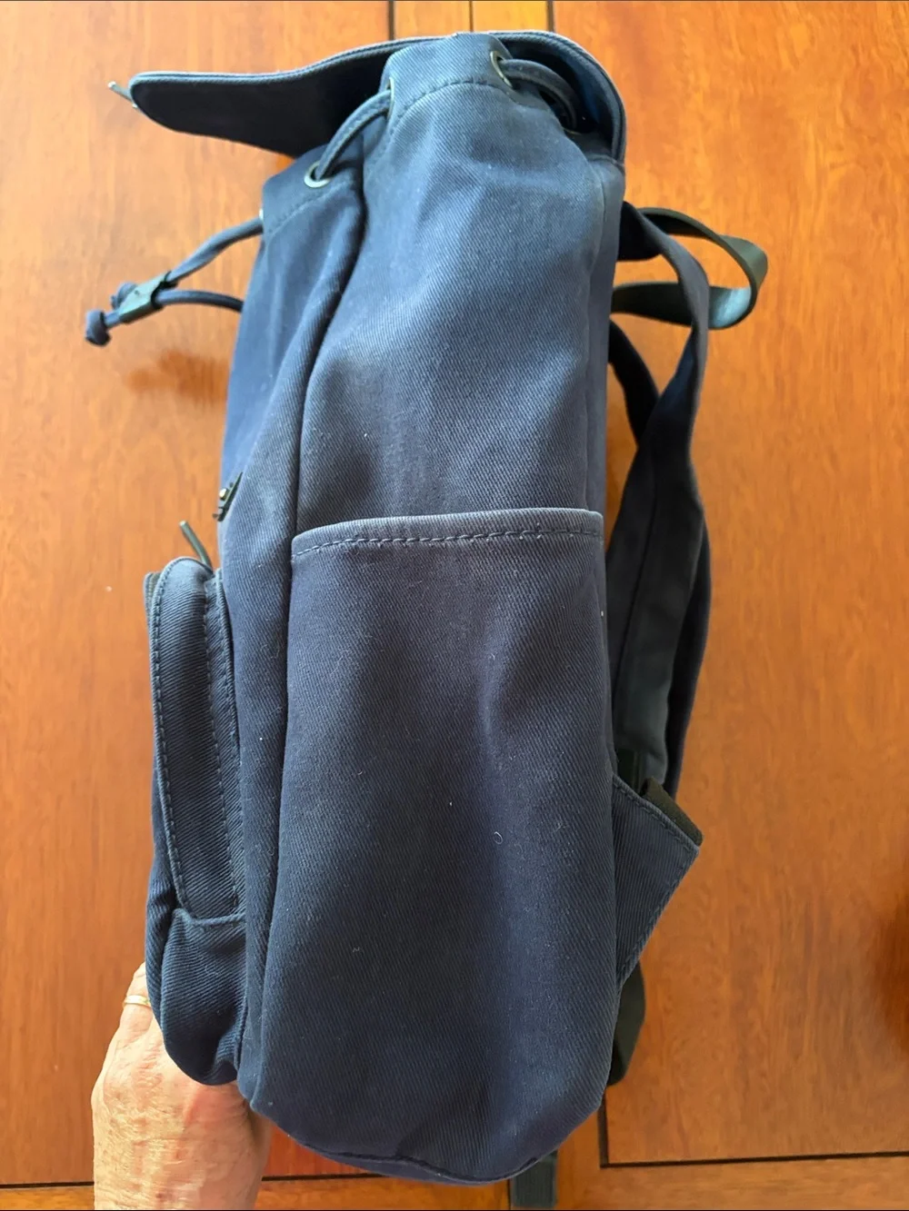 Everlane Modern Snap Canvas Backpack - Classic cotton with leather trim